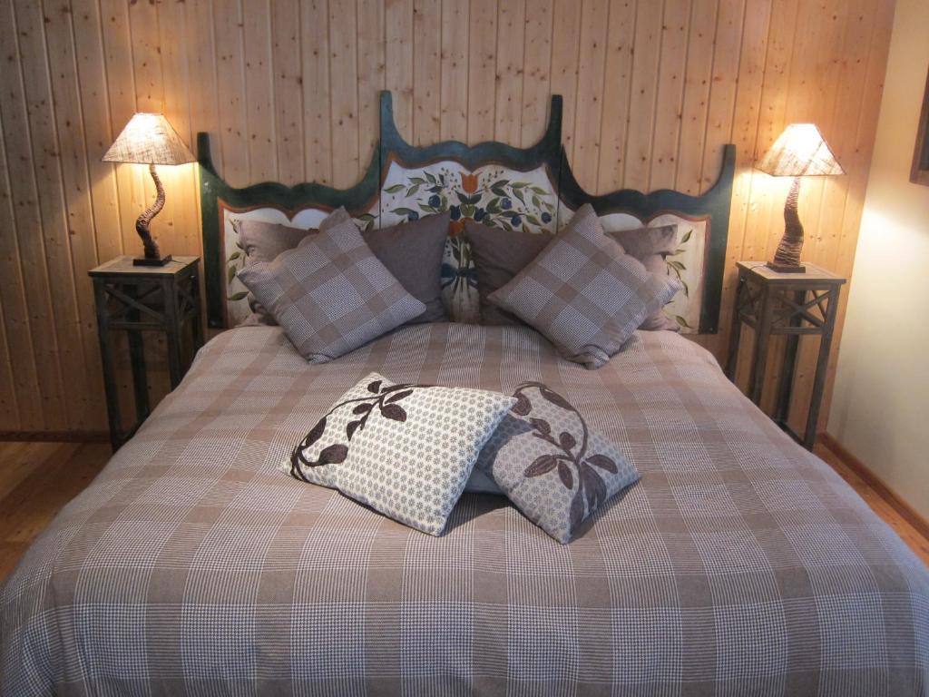 Bed and Breakfast La Demeure Des Elfes Albinen Zimmer foto