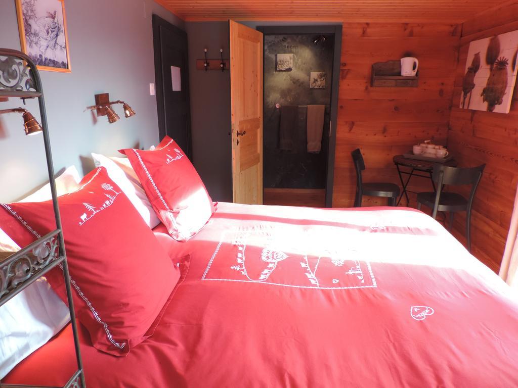 Bed and Breakfast La Demeure Des Elfes Albinen Zimmer foto